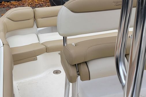 Pioneer 202-ISLANDER image