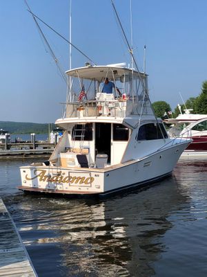 Post 42 Convertible Sports fisherman - main image