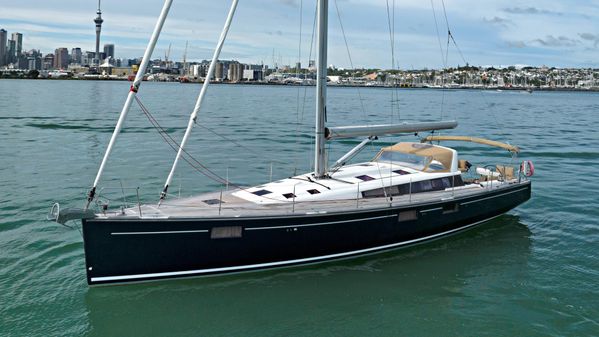 Beneteau SENSE-55-QUARTER-SHARE image