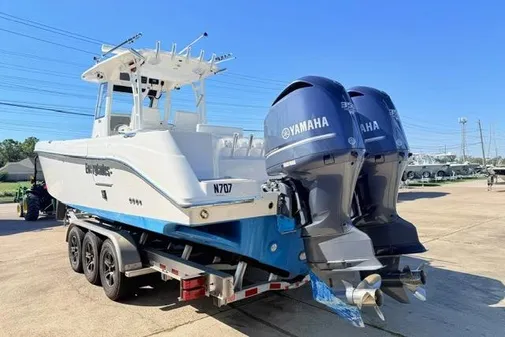 Everglades 325-CENTER-CONSOLE image