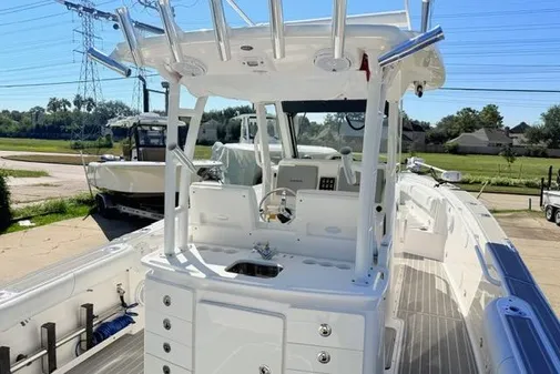Everglades 325-CENTER-CONSOLE image