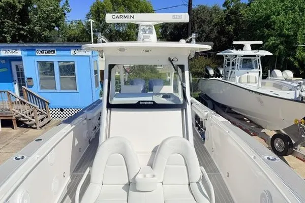 Everglades 325-CENTER-CONSOLE image