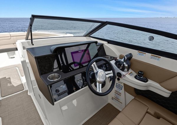 Sea Ray 290 SDX OUTBOARD image