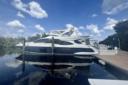 Azimut 60 Flybridge image