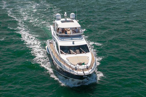 Azimut 60 Flybridge image