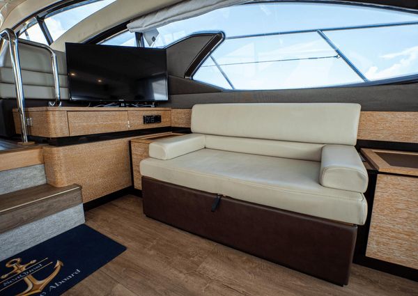 Azimut 60 Flybridge image