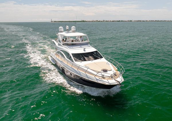 Azimut 60 Flybridge image