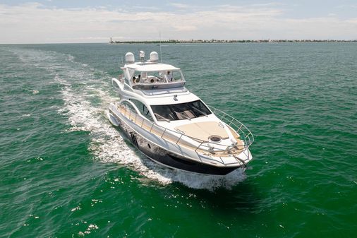 Azimut 60 Flybridge image