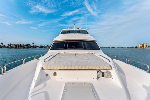 Hatteras 72 MY image