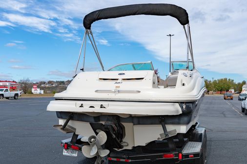 Sea-ray 240-SUNDECK image