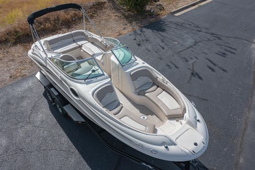 Sea-ray 240-SUNDECK image