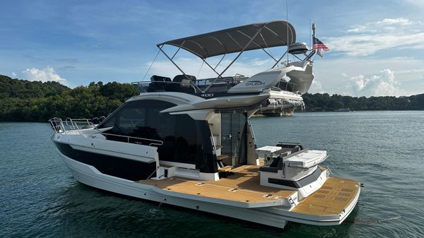 Galeon 400 Fly 