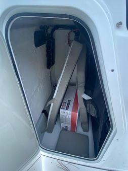 Sportsman OPEN-232-CENTER-CONSOLE image