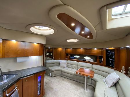 Cruisers Yachts 52 Express image