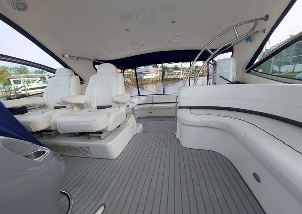 Cruisers Yachts 52 Express image