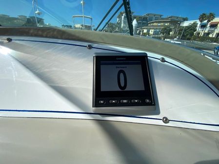 Maxum 4100 SCR image