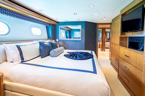 Westport 40M image