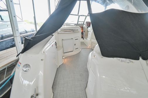 Sea Ray 320 Sundancer image