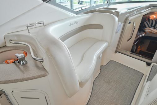 Sea Ray 320 Sundancer image