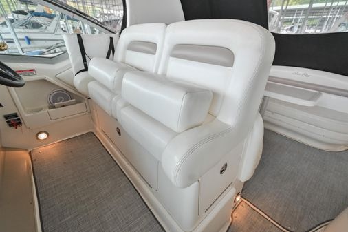 Sea Ray 320 Sundancer image