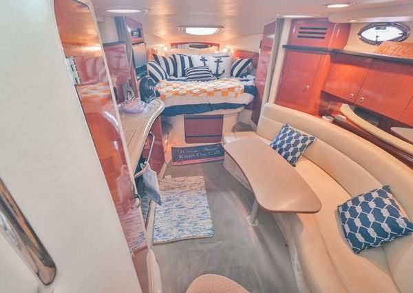 Sea Ray 320 Sundancer image