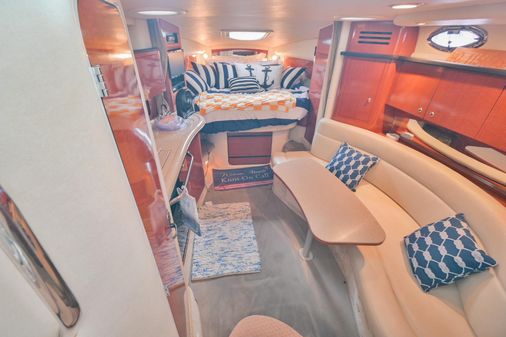 Sea Ray 320 Sundancer image