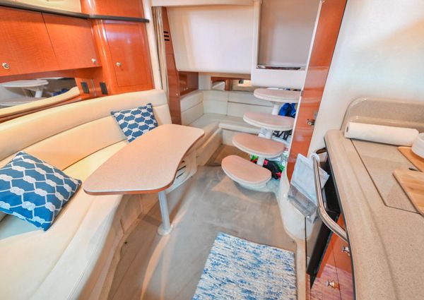 Sea Ray 320 Sundancer image