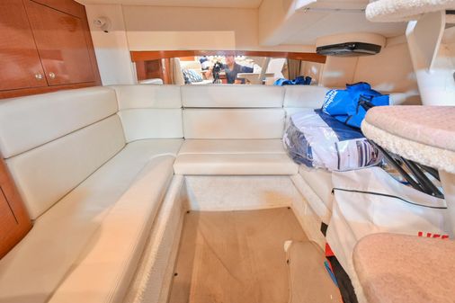 Sea Ray 320 Sundancer image