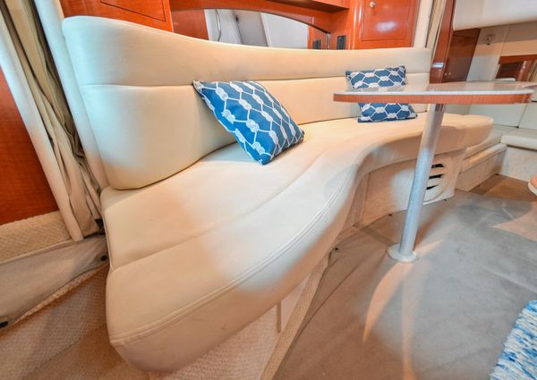 Sea Ray 320 Sundancer image