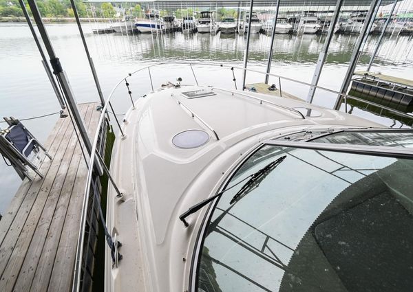 Sea Ray 320 Sundancer image