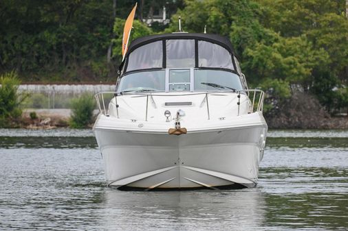 Sea Ray 320 Sundancer image