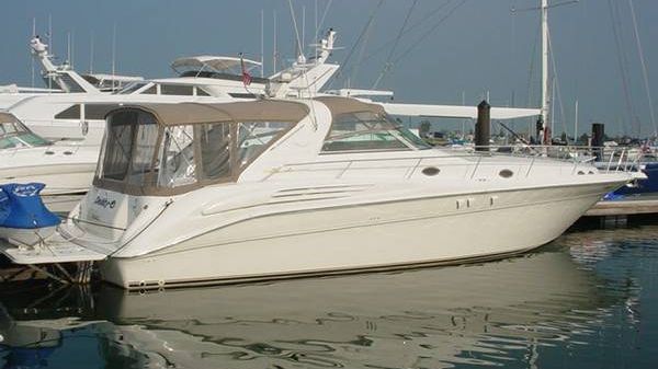 Sea Ray 450 Sundancer - Cherry/lift! 