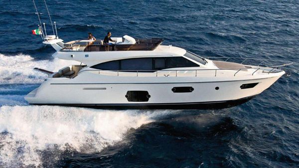 Ferretti Yachts 560 