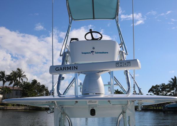 Venture 39 Center Console image