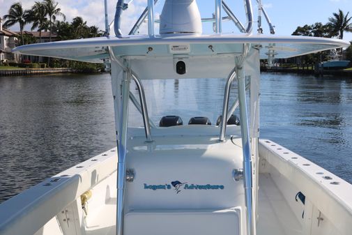 Venture 39 Center Console image