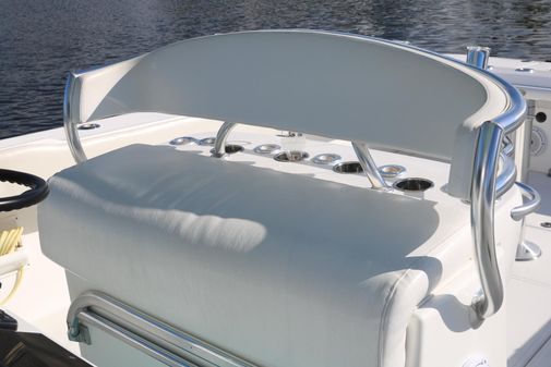 Venture 39 Center Console image