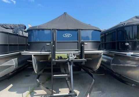 Bentley Pontoons Legacy 220 Swingback 