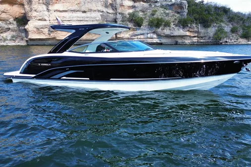 Formula 360 Crossover Bowrider I/O 