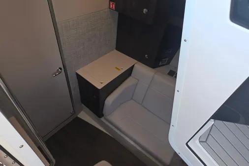 Formula 360 Crossover Bowrider I/O image