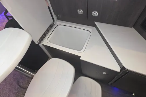 Formula 360 Crossover Bowrider I/O image