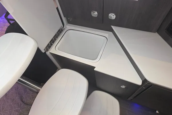 Formula 360-CROSSOVER-BOWRIDER-I-O image