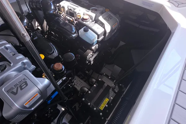 Formula 360-CROSSOVER-BOWRIDER-I-O image