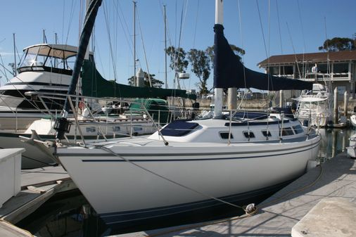 Catalina 34 image