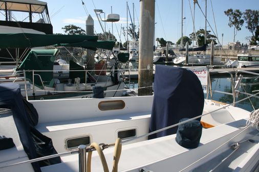 Catalina 34 image