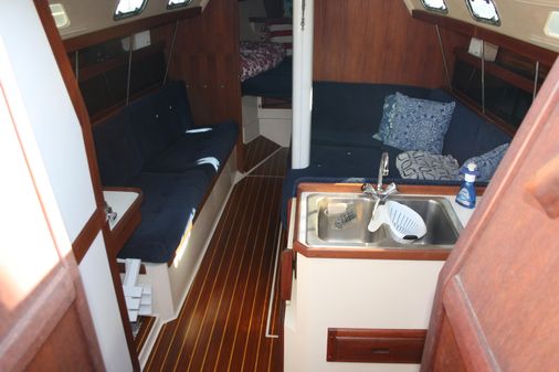 Catalina 34 image