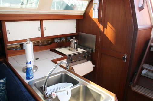 Catalina 34 image