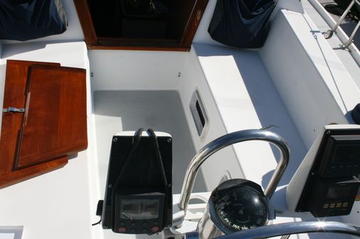 Catalina 34 image