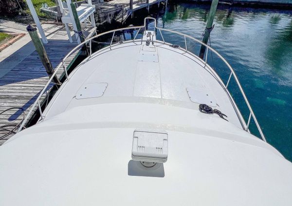 Luhrs 400-CONVERTIBLE image