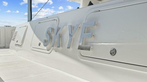 Custom Mystique Yachts Silhouette 800 image