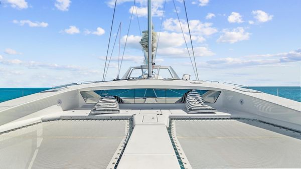 Custom Mystique Yachts Silhouette 800 image